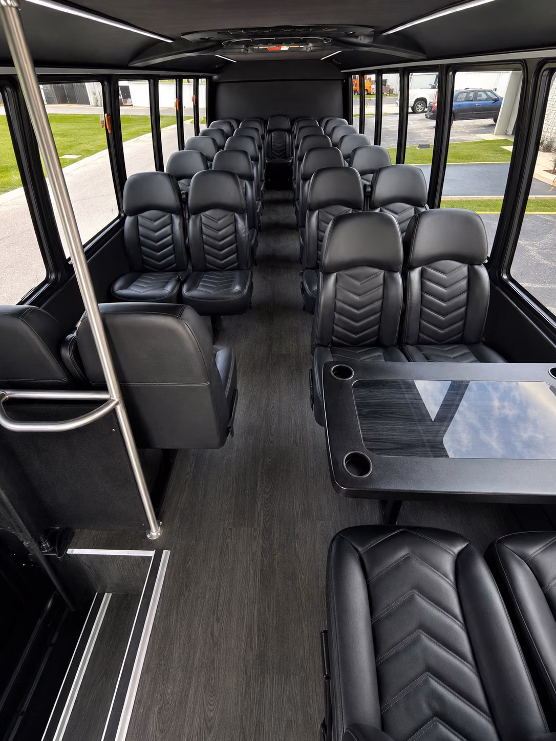 everett find everett long distance charter bus rentals for your group