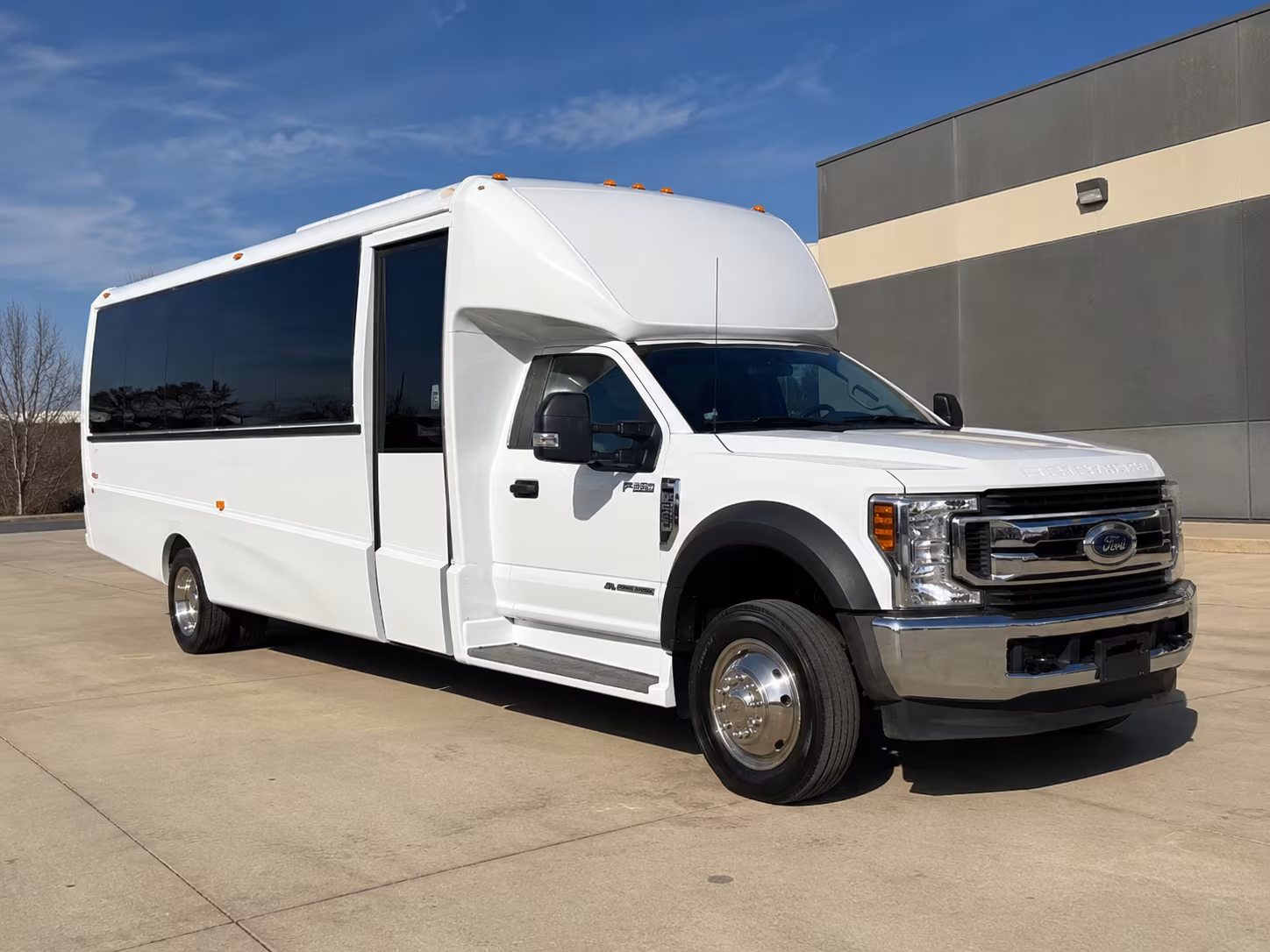everett make prom night memorable with everett prom bus rentals