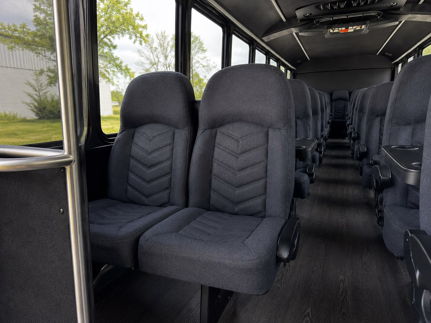 federal way sporting event shuttle bus rentals in federal way