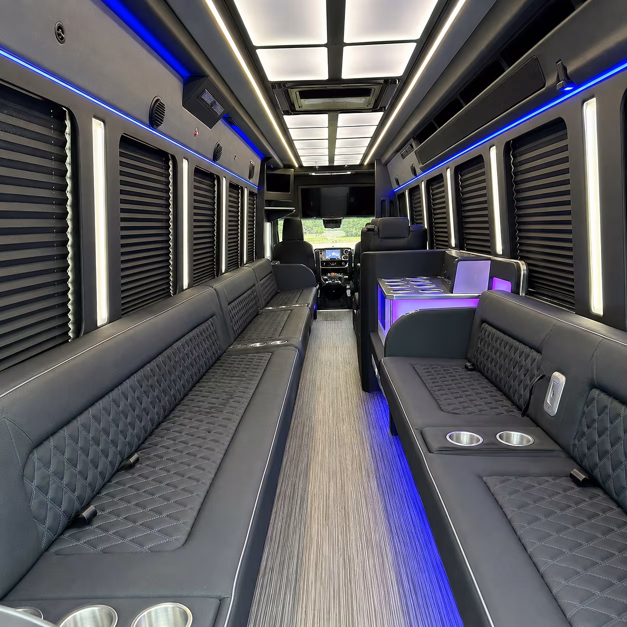 find your kirkland night on the town party bus