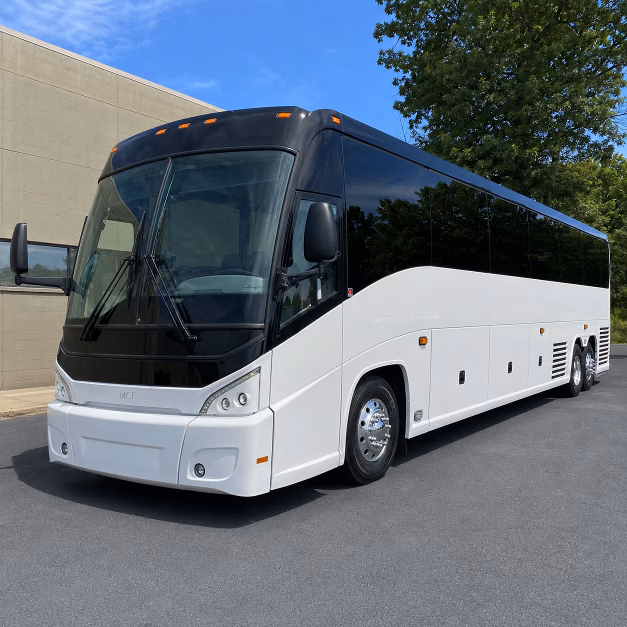 kirkland bus rental service area