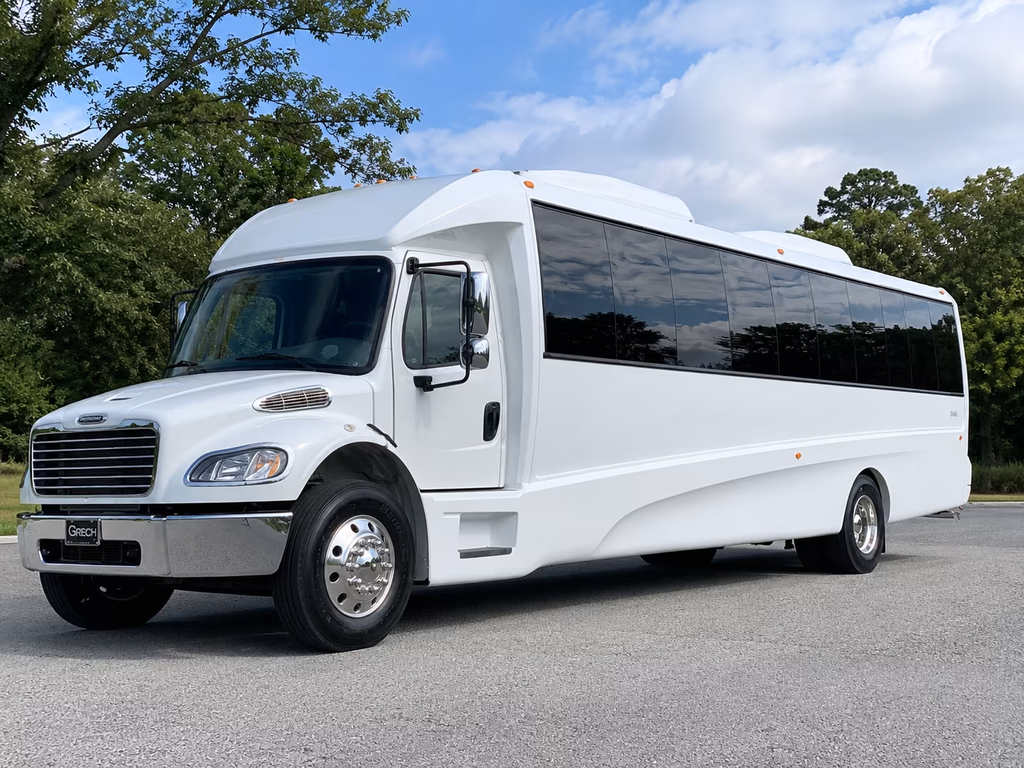 kirkland concert party bus rental