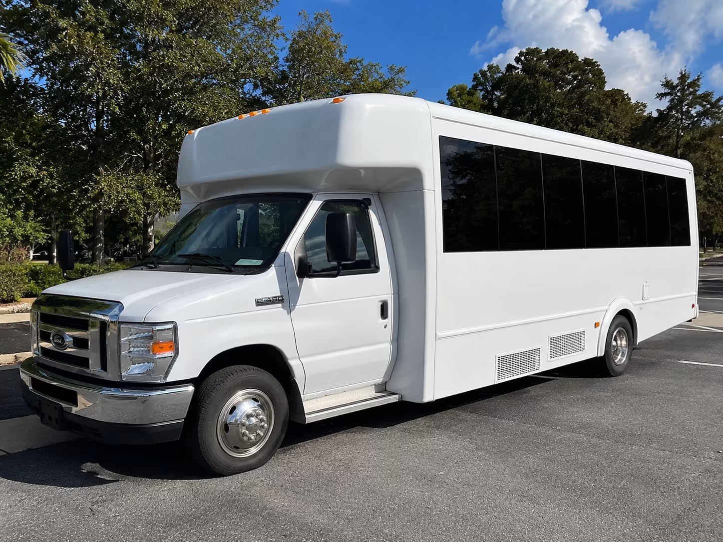 redmond bus rentals