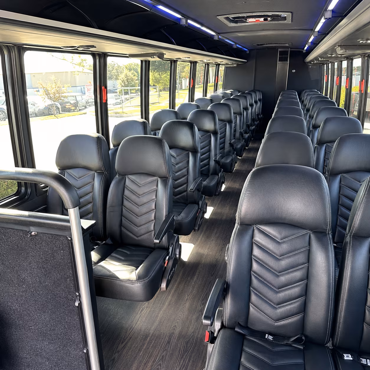 redmond timely airport transportation for redmond groups