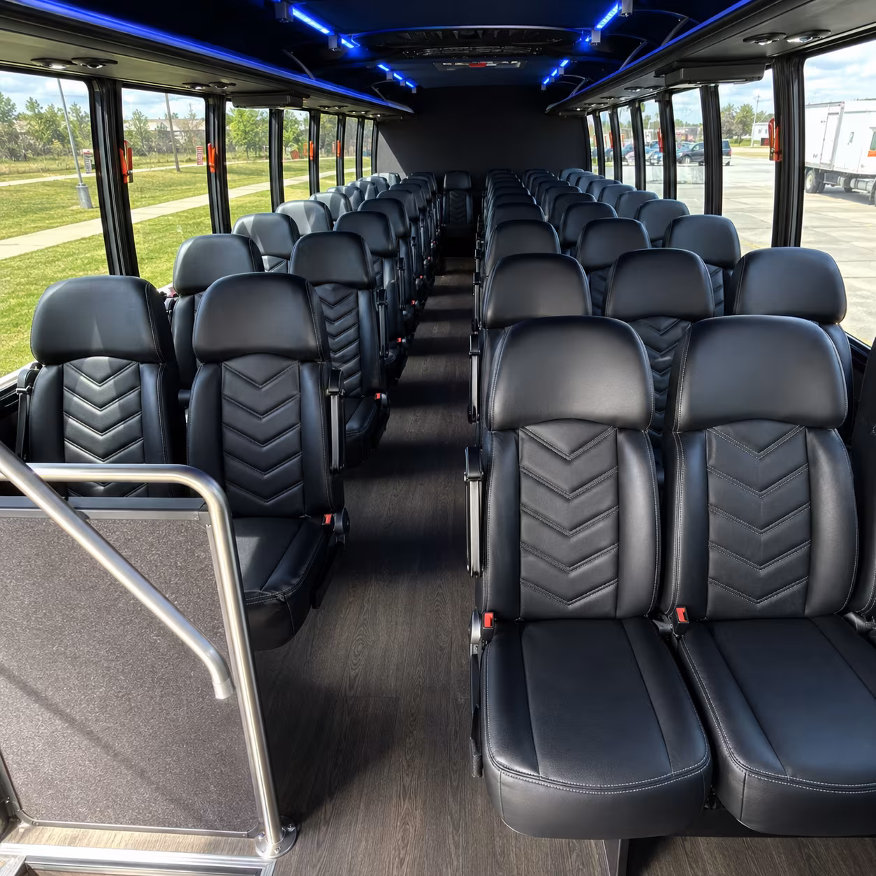 seattle set up employee shuttles for seattle businesses
