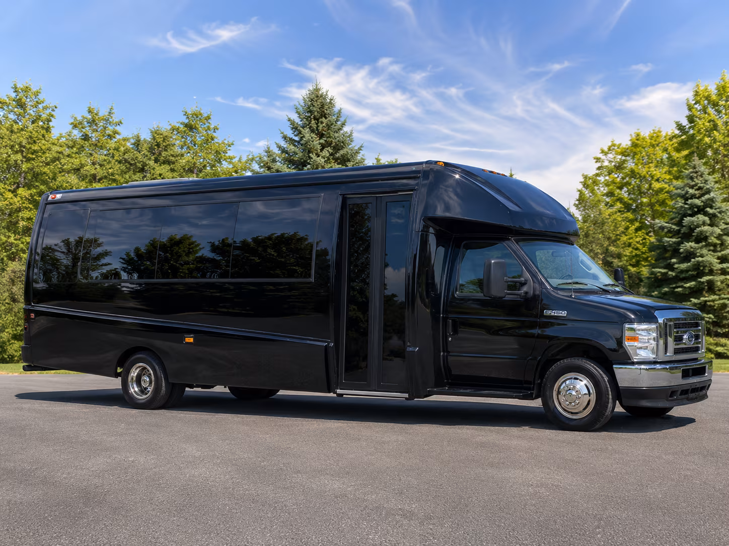 shoreline charter bus rentals for sports tournaments